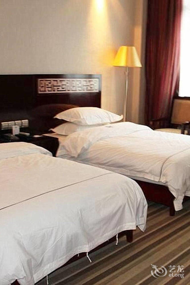 Jishou Heyi Hotel Fenghuang Eksteriør billede
